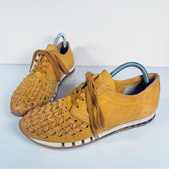 A.S.98 Yellow Gold Leather Trainers | 40 - Picture 8 of 9